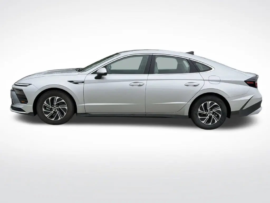 2026 Hyundai Sonata - $24,400