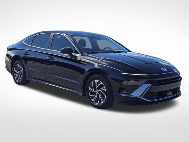 2026 Hyundai Sonata - $24,900
