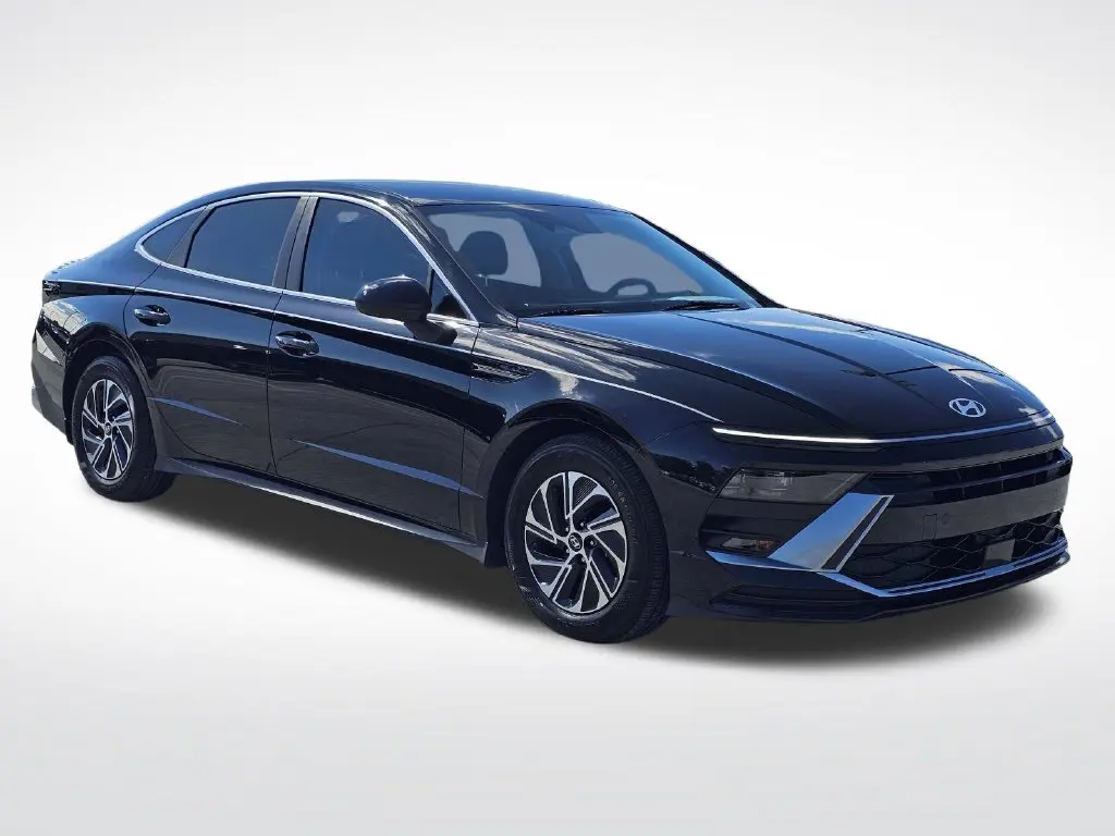 2026 Hyundai Sonata - $24,600