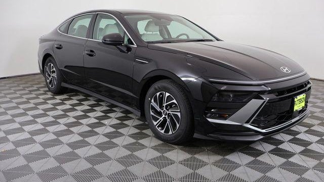2026 Hyundai SONATA Hybrid Blue