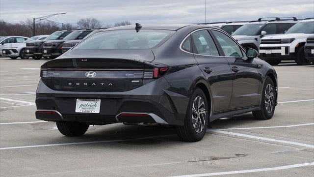 2026 Hyundai SONATA Hybrid Blue