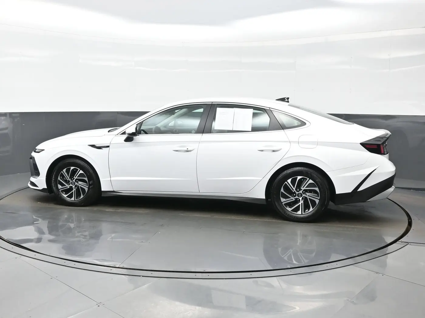 2026 Hyundai Sonata - $26,482