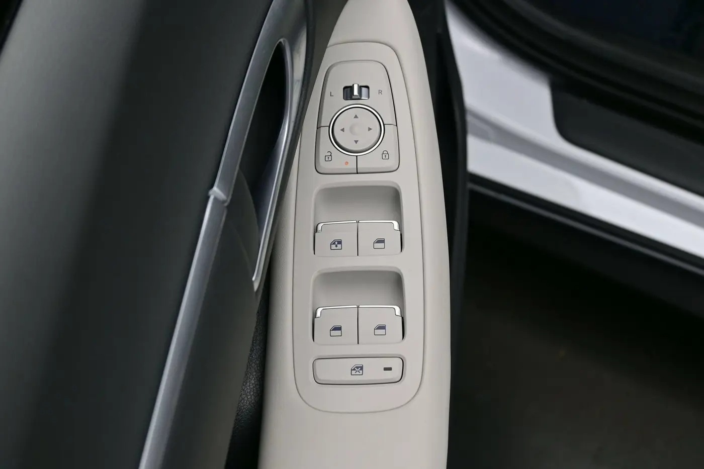 2026 Hyundai Sonata - $26,482