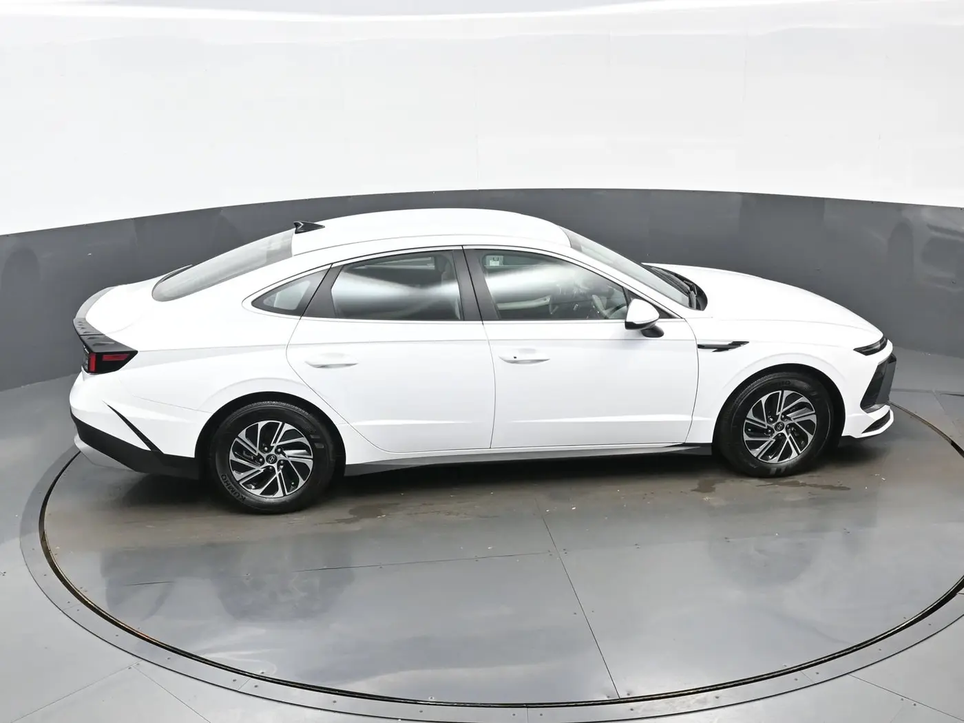 2026 Hyundai Sonata - $26,482