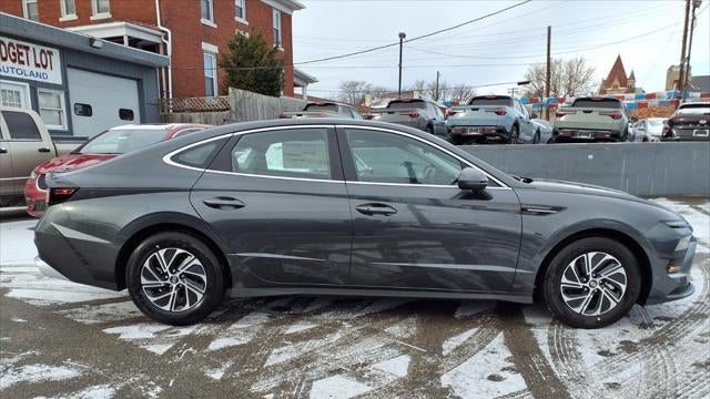 2026 Hyundai SONATA Hybrid Blue