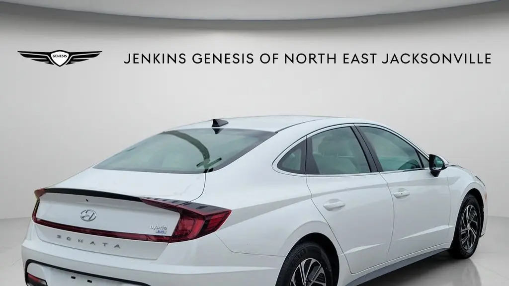 2022 Hyundai SONATA Hybrid Blue