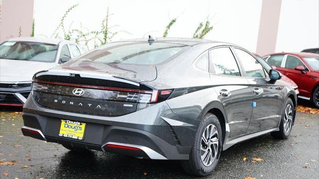 2026 Hyundai SONATA Hybrid Blue