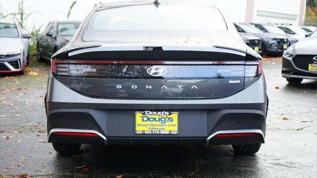 2026 Hyundai SONATA Hybrid Blue
