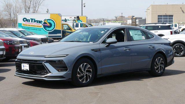 2026 Hyundai SONATA Hybrid Blue