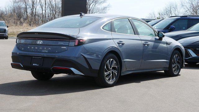 2026 Hyundai SONATA Hybrid Blue