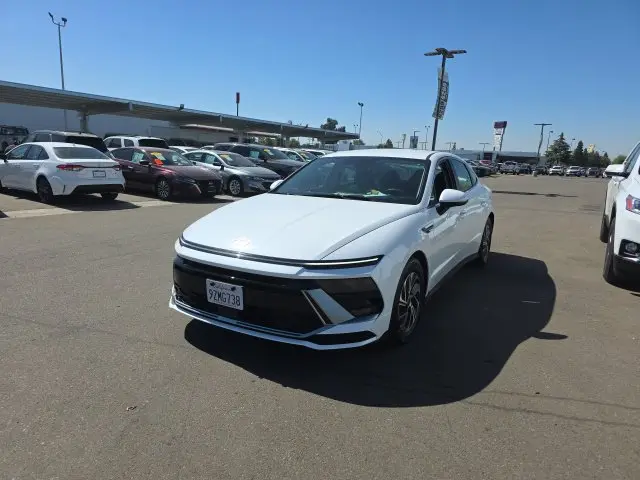 2026 Hyundai Sonata - $25,800
