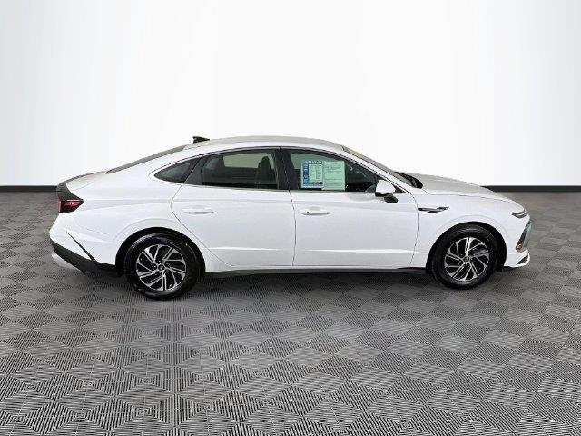 2026 Hyundai Sonata - $25,800