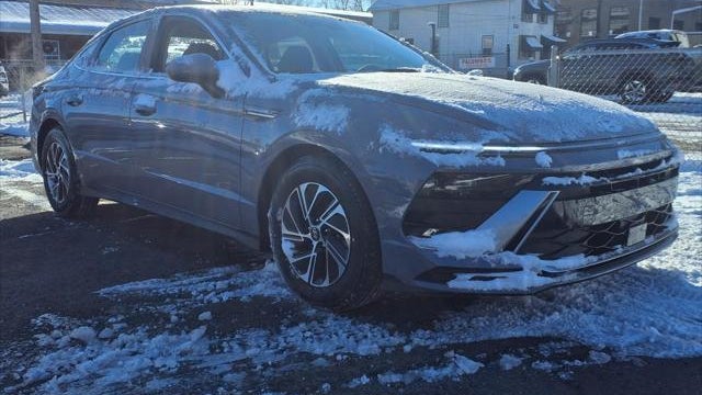 2026 Hyundai SONATA Hybrid Blue