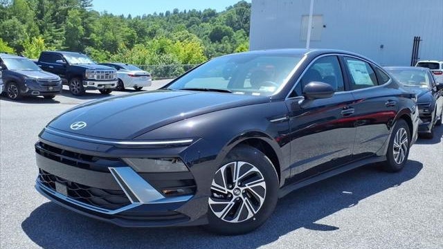 2026 Hyundai SONATA Hybrid Blue