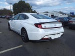 2021 SONATA Hybrid Thumbnail 3