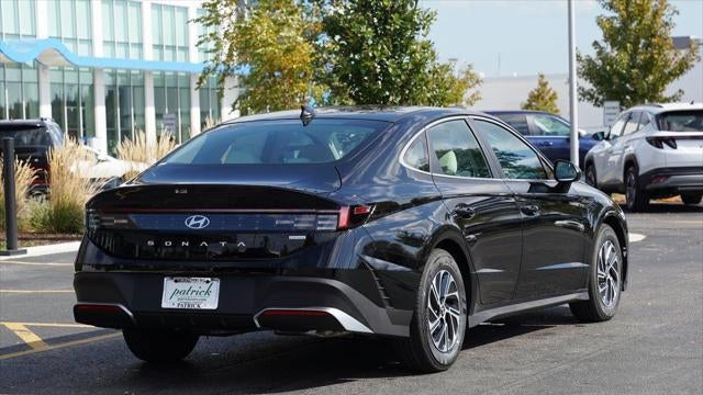 2026 Hyundai SONATA Hybrid Blue