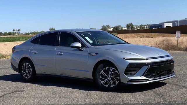 2026 Hyundai SONATA Hybrid Blue