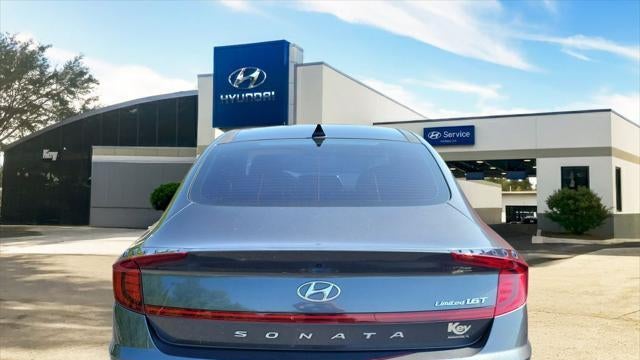 2022 Hyundai SONATA Limited