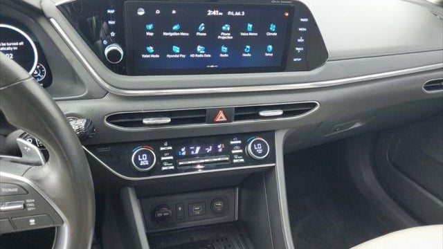 2022 Hyundai SONATA Limited