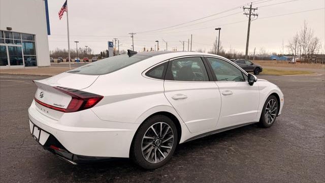 2022 Hyundai SONATA Limited
