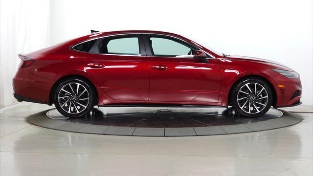 2023 Hyundai SONATA Limited