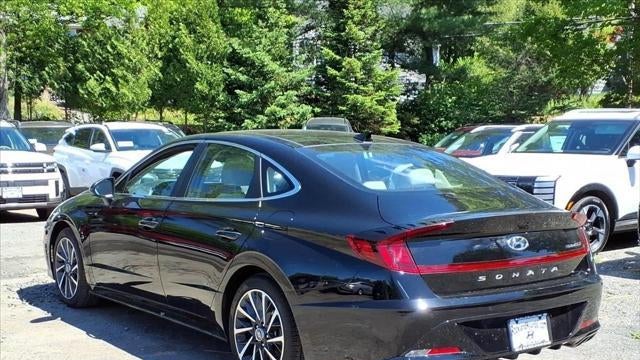 2023 Hyundai SONATA Limited
