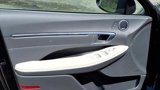 2023 Hyundai SONATA Limited
