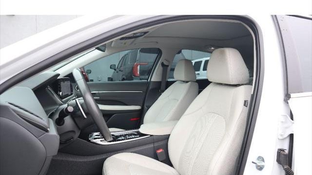 2023 Hyundai SONATA Limited