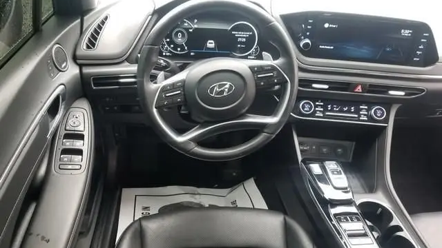 2022 Hyundai SONATA Limited