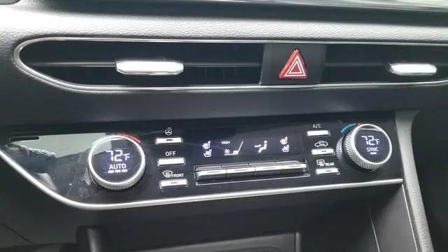 2022 Hyundai SONATA Limited