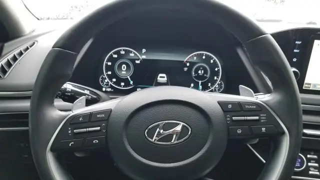 2022 Hyundai SONATA Limited