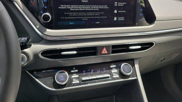 2022 Hyundai SONATA Limited