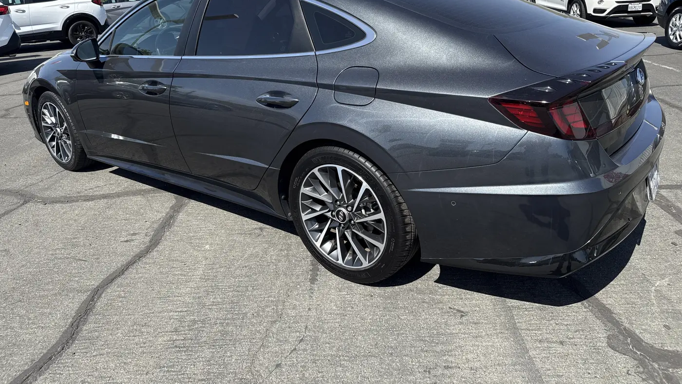 2022 Hyundai SONATA Limited