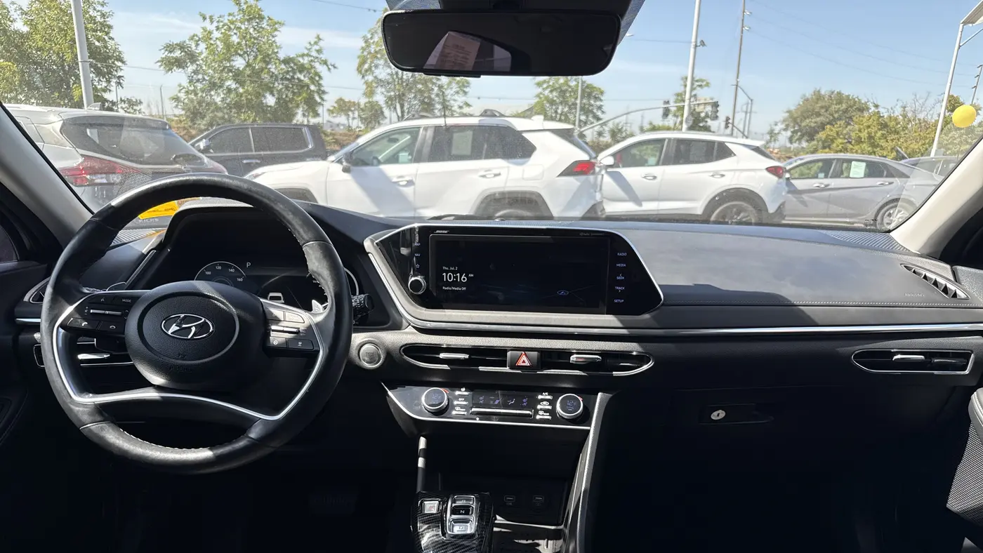 2022 Hyundai SONATA Limited
