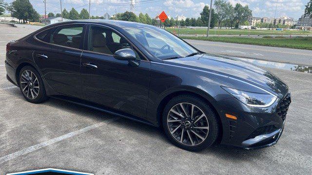 2023 Hyundai SONATA Limited