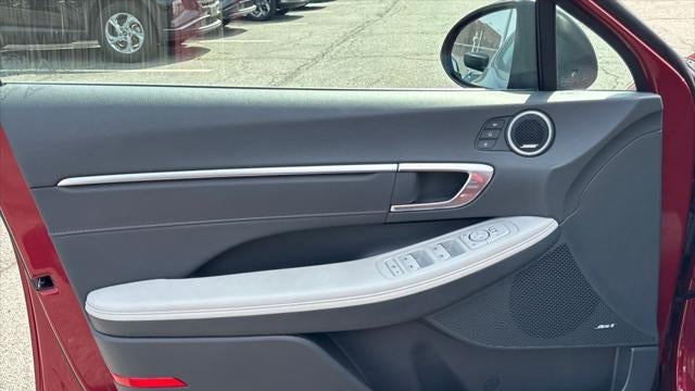2023 Hyundai SONATA Limited