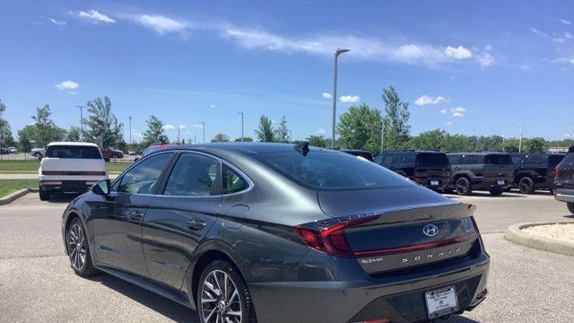 2023 Hyundai SONATA Limited