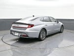 2023 SONATA Hybrid Thumbnail 11
