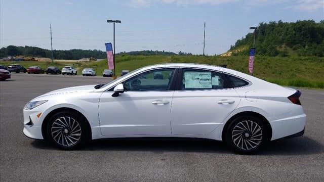 2024 Hyundai SONATA Hybrid SEL