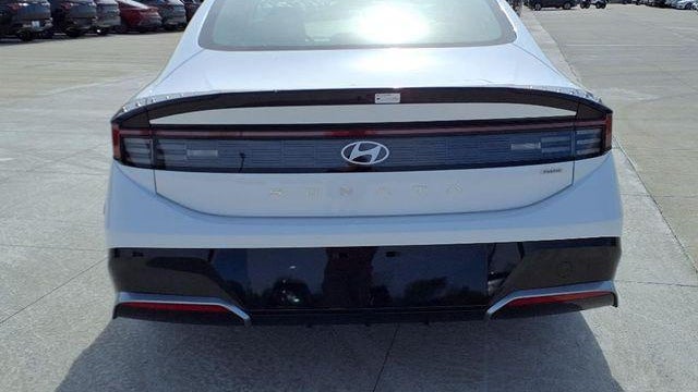 2025 Hyundai SONATA Hybrid SEL