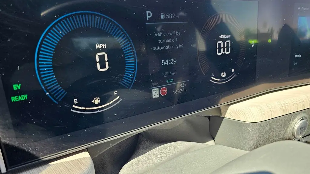 2025 Hyundai SONATA Hybrid SEL