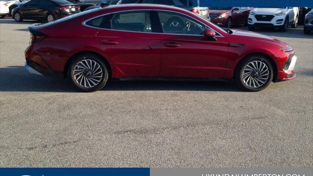 2025 Hyundai SONATA Hybrid SEL