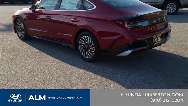 2025 Hyundai SONATA Hybrid SEL