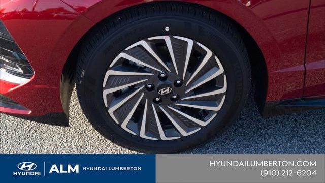2025 Hyundai SONATA Hybrid SEL