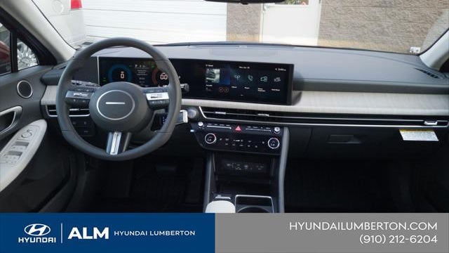 2025 Hyundai SONATA Hybrid SEL