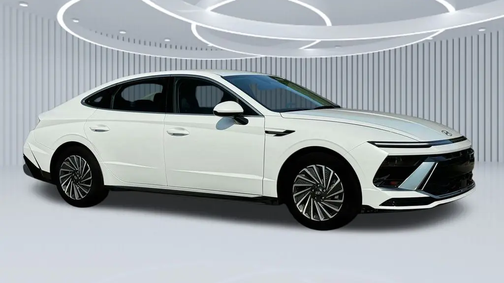 2025 Hyundai SONATA Hybrid SEL