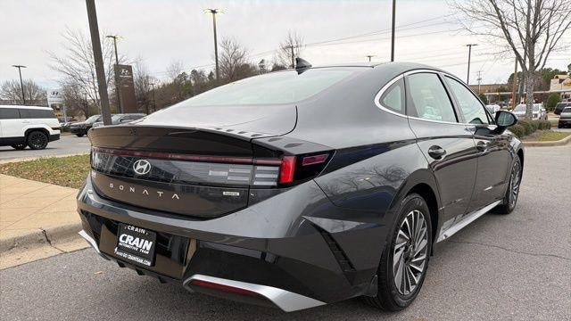2025 Hyundai SONATA Hybrid SEL