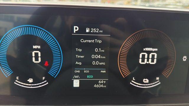 2025 Hyundai SONATA Hybrid SEL