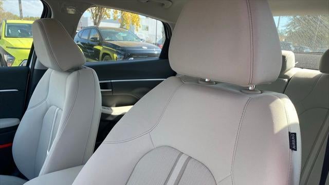 2025 Hyundai SONATA Hybrid SEL