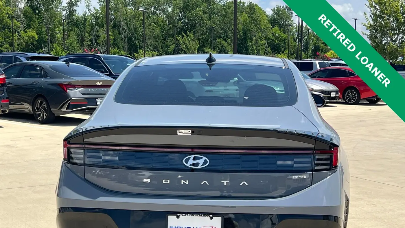2025 Hyundai SONATA Hybrid SEL